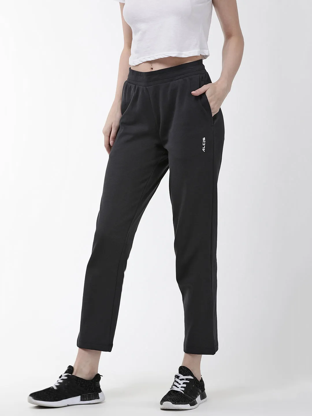 Alcis Women Black Solid Cropped Training Track Pants