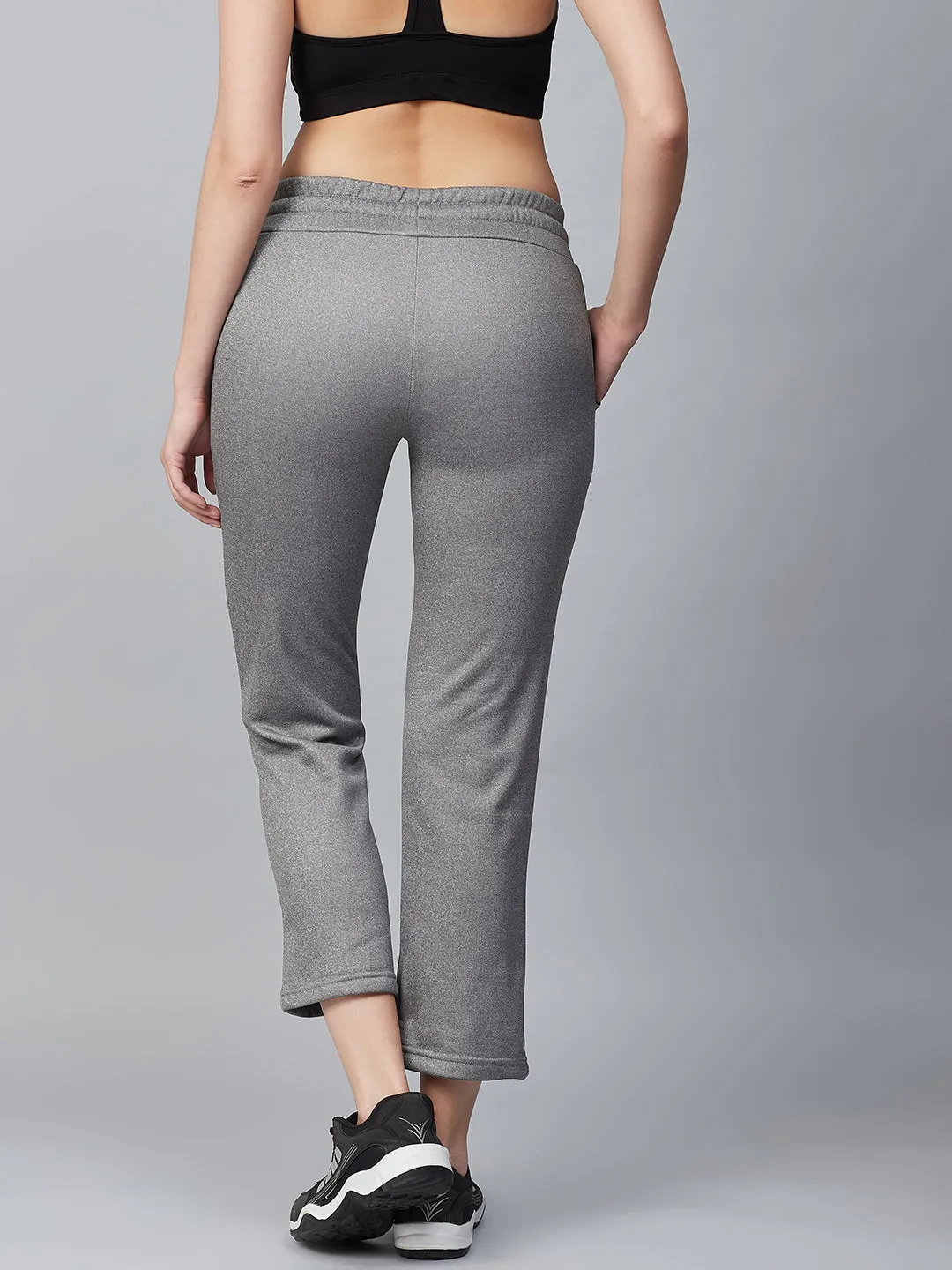 Alcis Women Grey Solid Cropped Track Pants