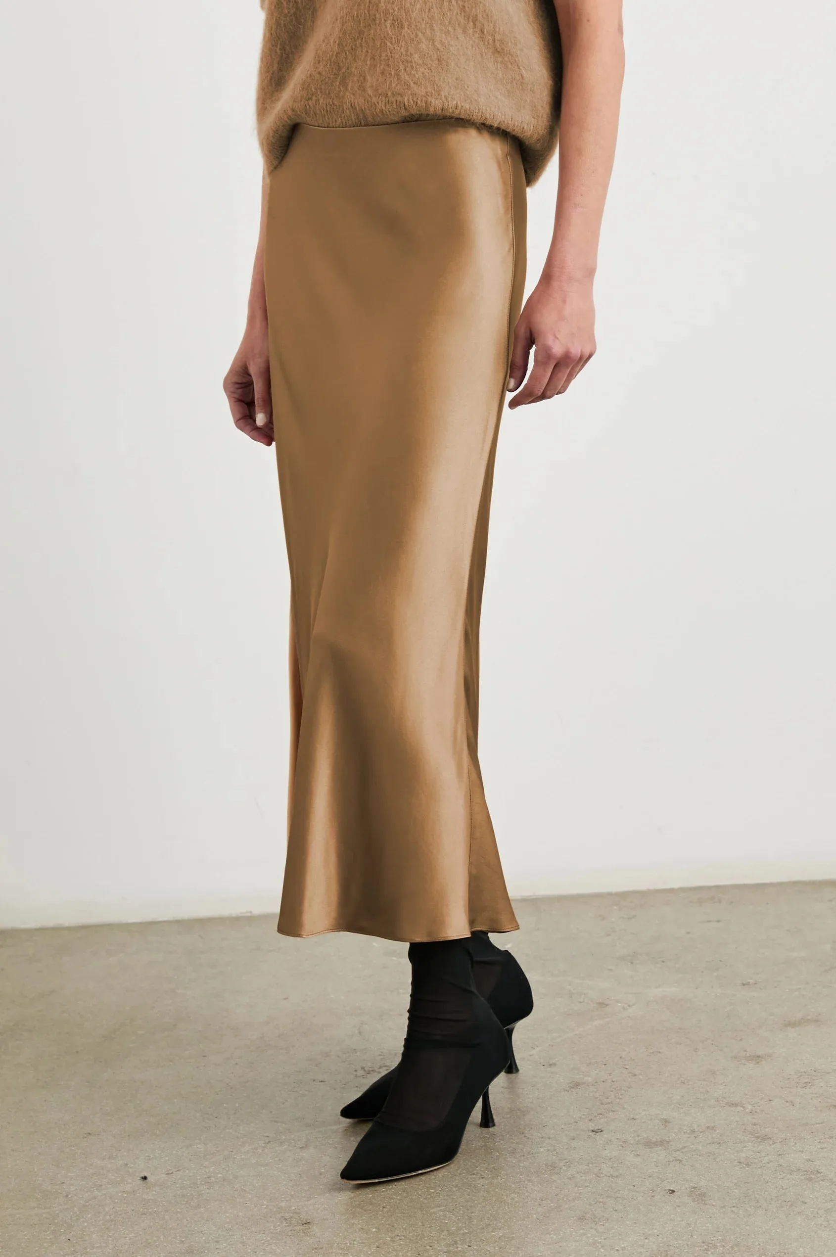 Anya Skirt Camel