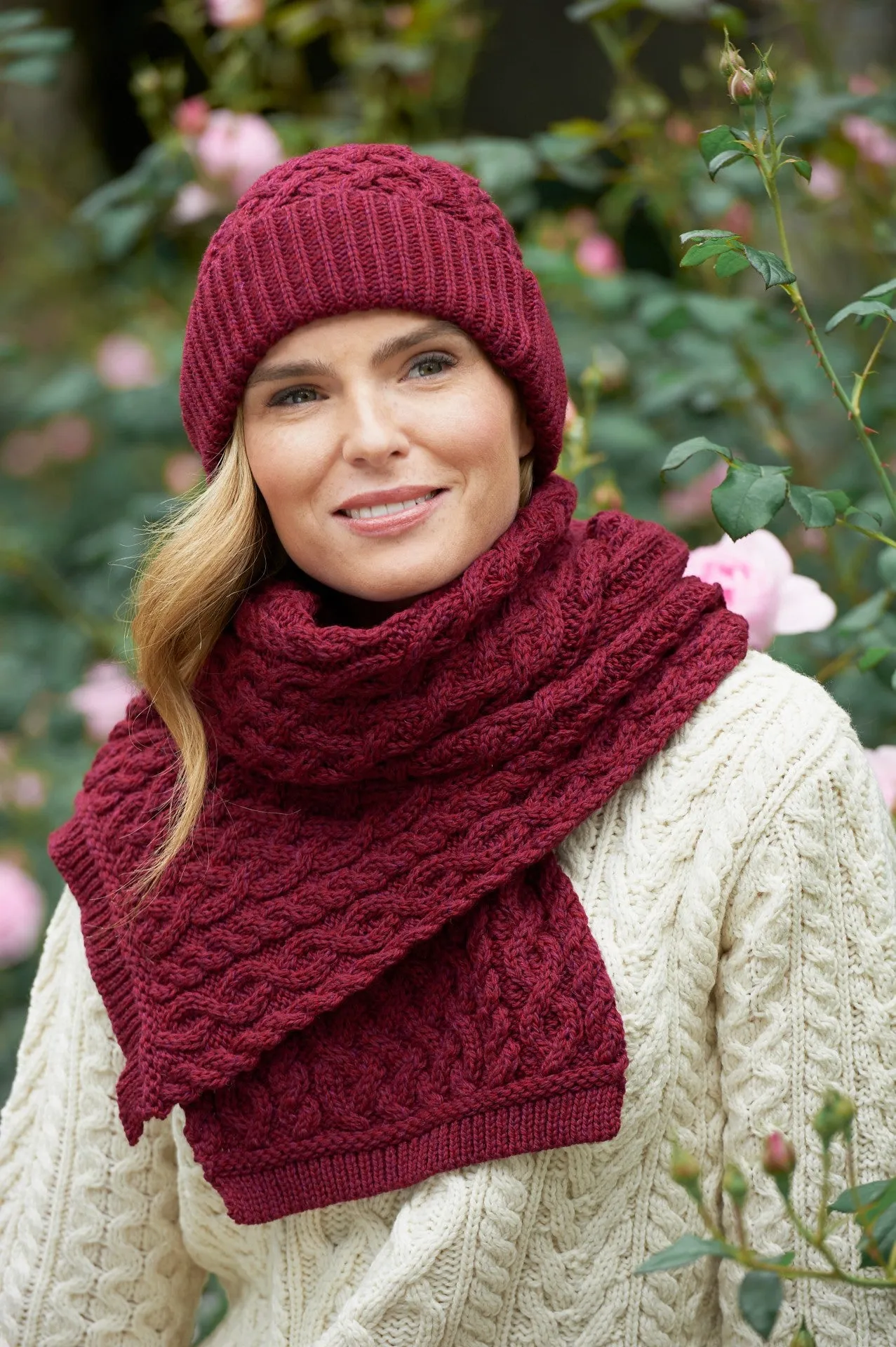 Aran Trellis Hat&Scarf Set-Wine