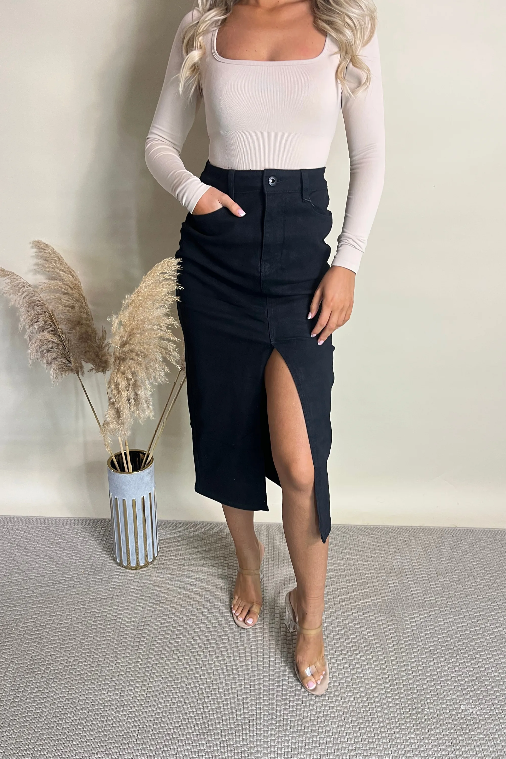 Black Front Slit Pocketed Denim Midi Skirt