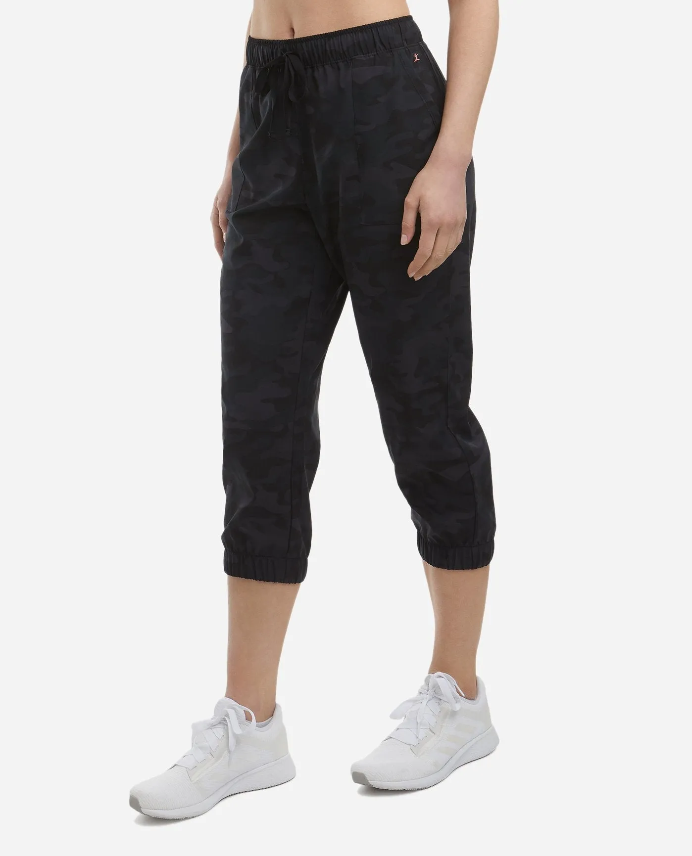 Cropped Woven Jogger