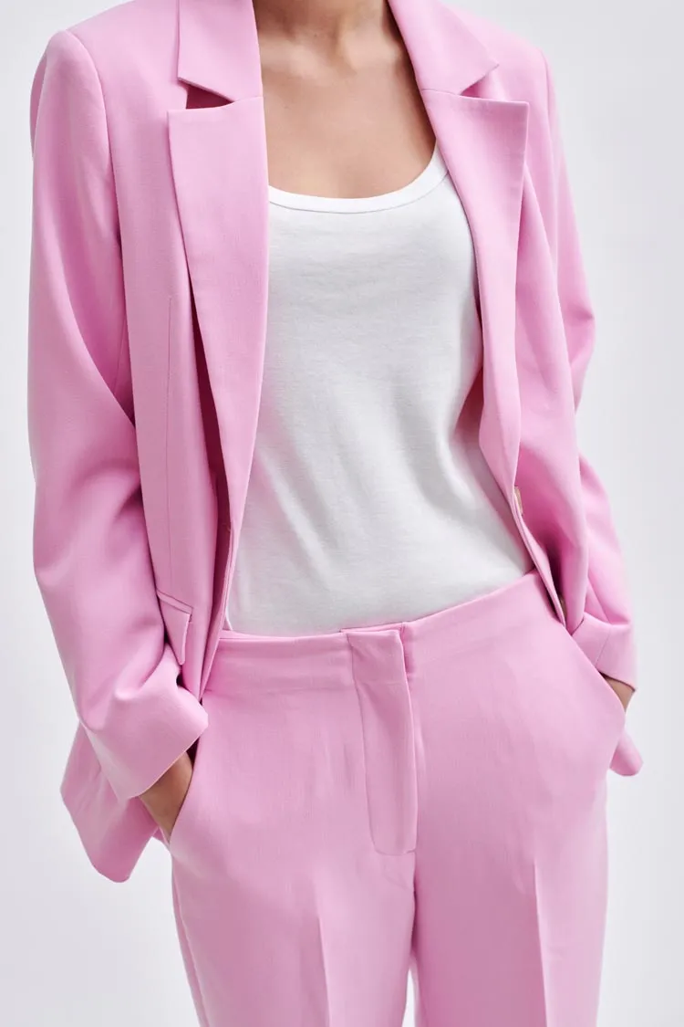 Evie Classic Blazer in Begonia Pink