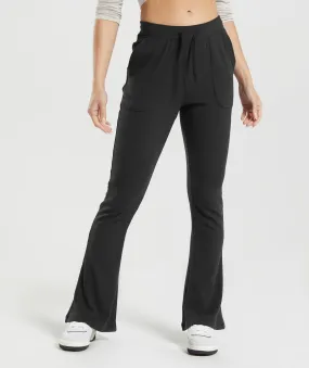 Gymshark Pause Flared Pants - Black