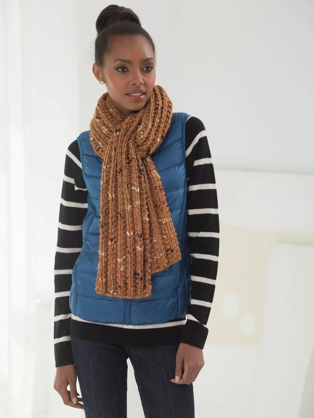 Latte Rib Scarf (Knit)