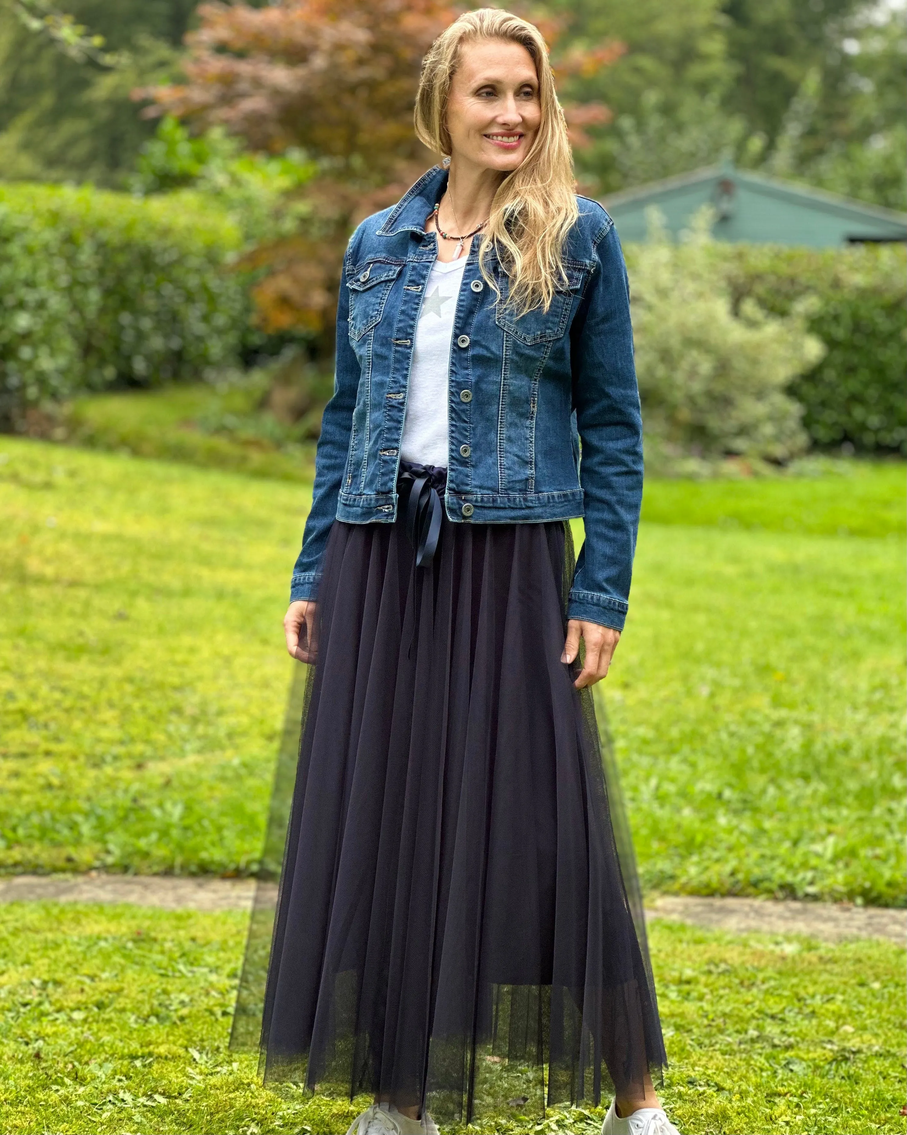 Long Pleated Tulle Skirt - Navy