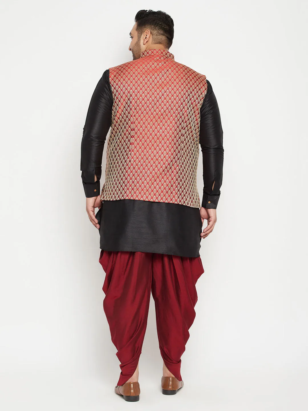 Men's Plus Black And Maroon Silk Blend Sherwani Set - Vastramay