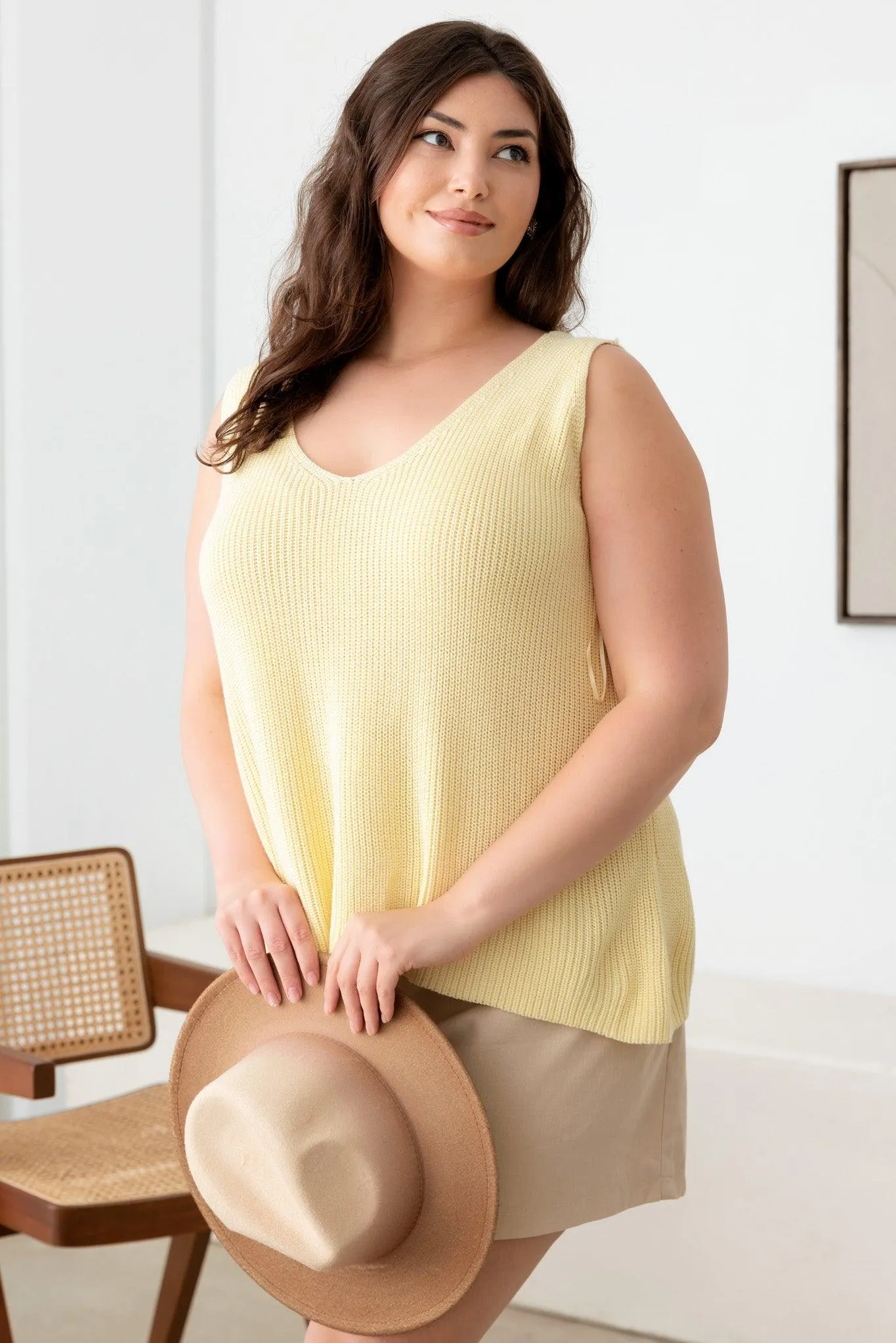 Plus Size Sleeveless V-Neck Sweater Top