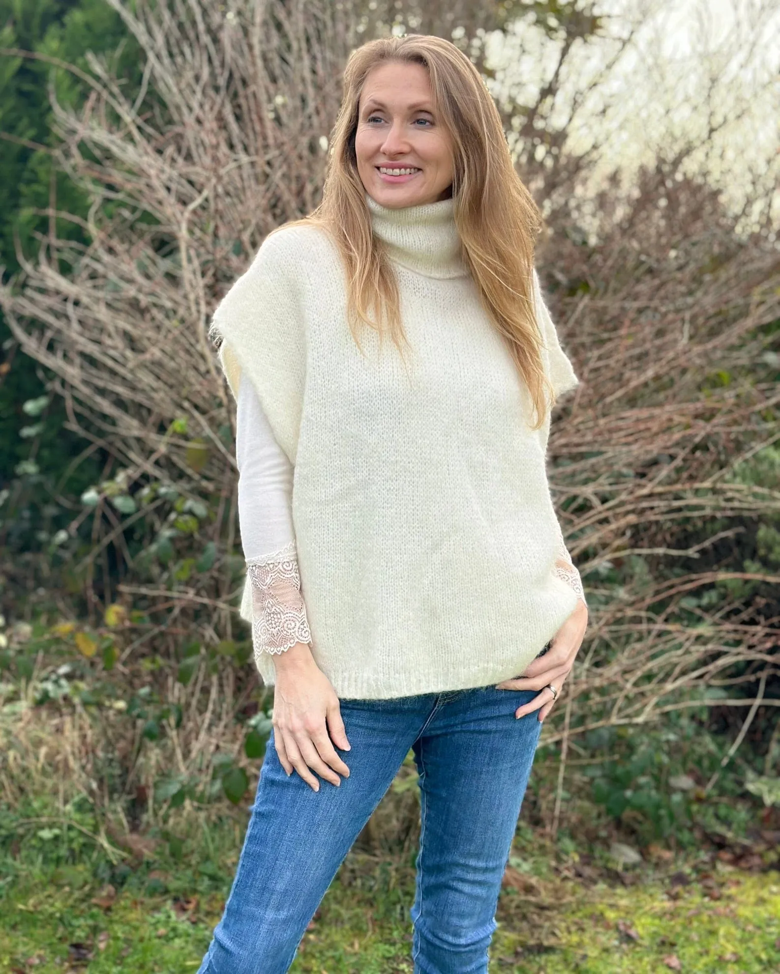 Roll Neck Mohair Tank Top - Cream