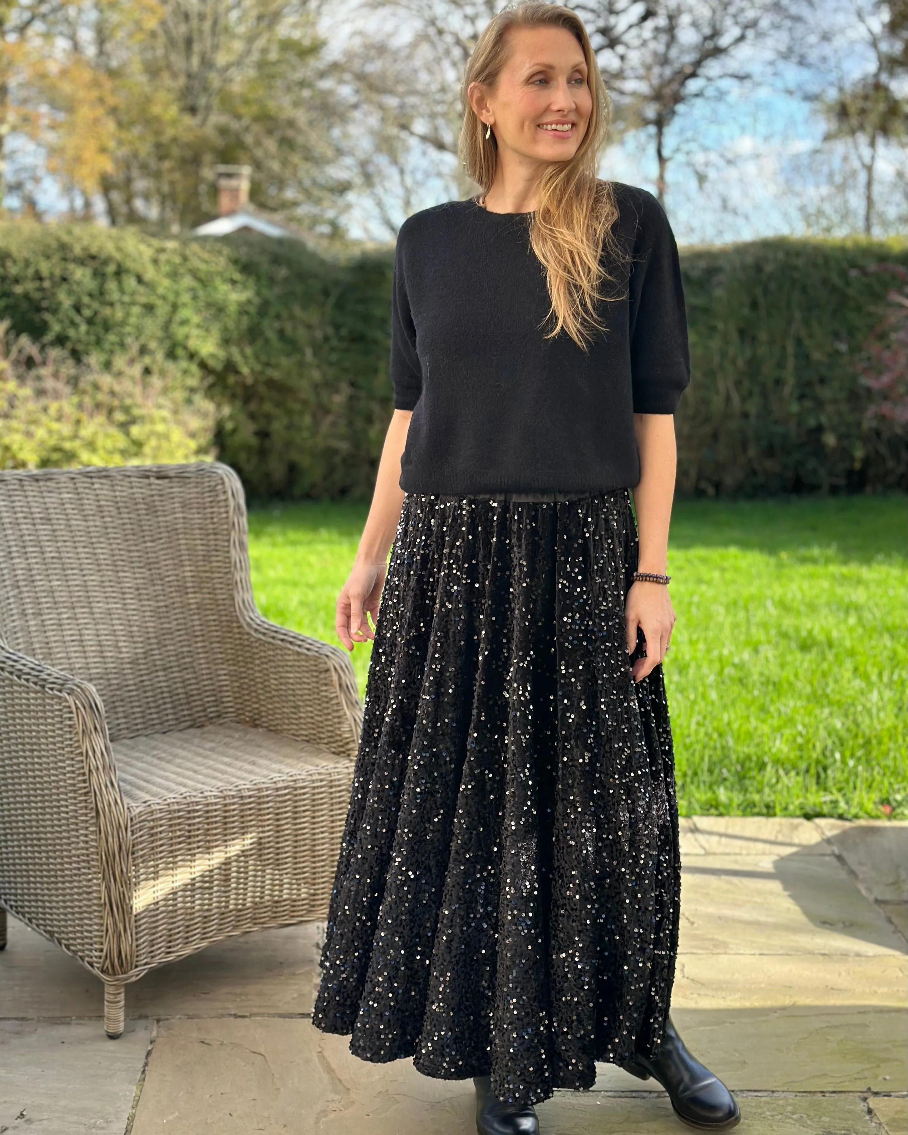 Sequin & Velvet Skirt - Black