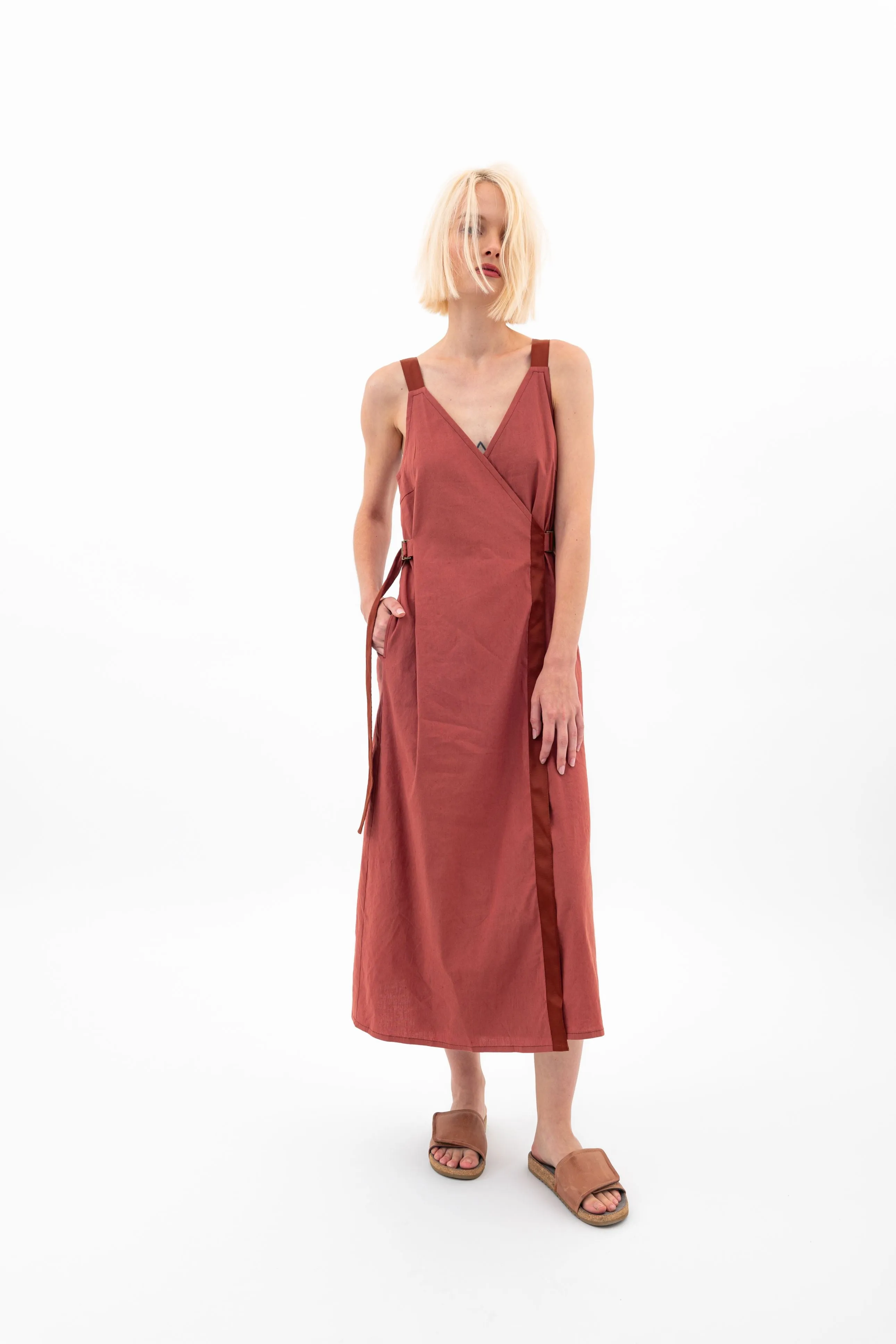 Stretch Linen Faux Wrap Dress - WALTRINA