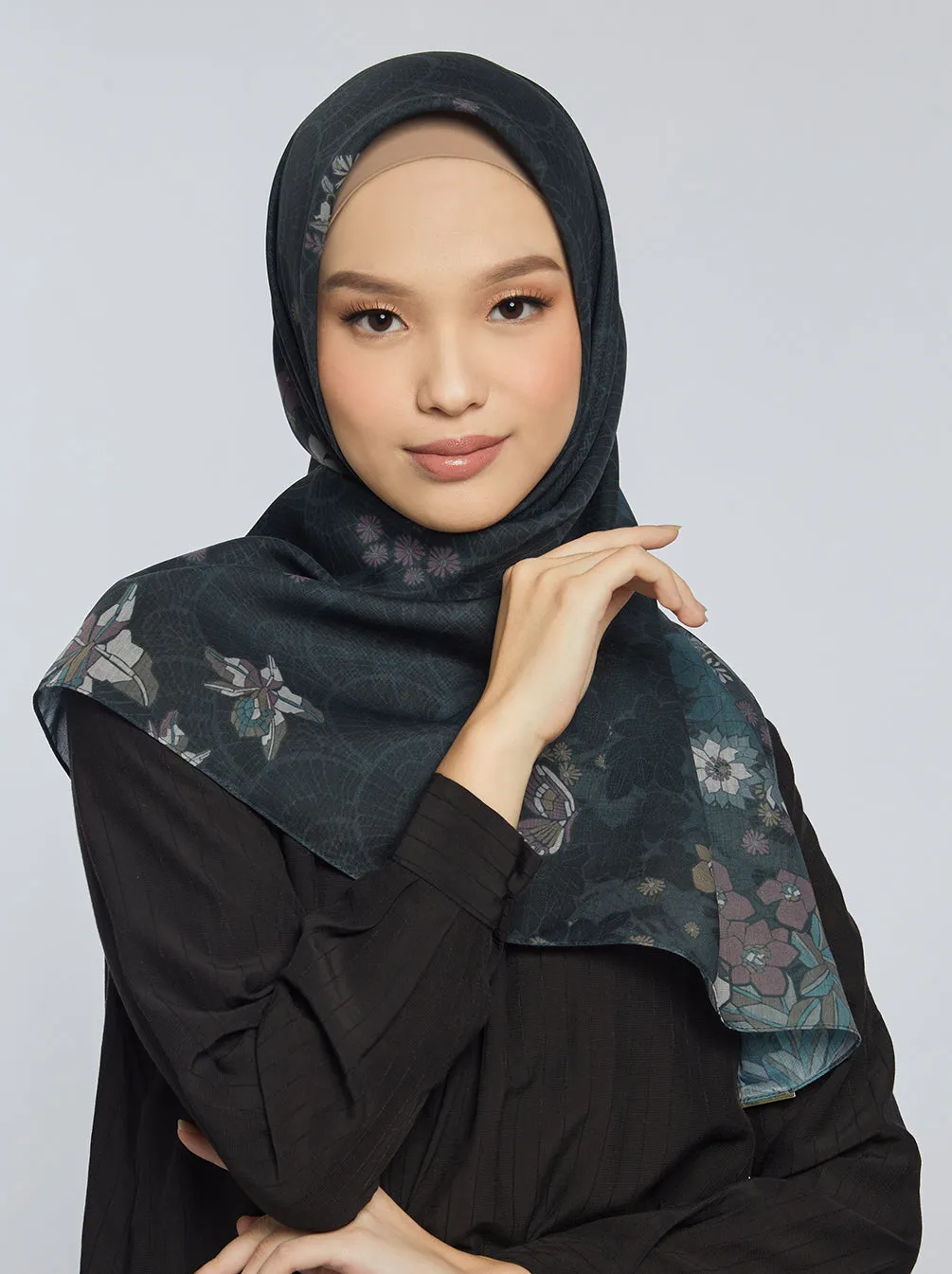 TELLA SCARF CHARCOAL