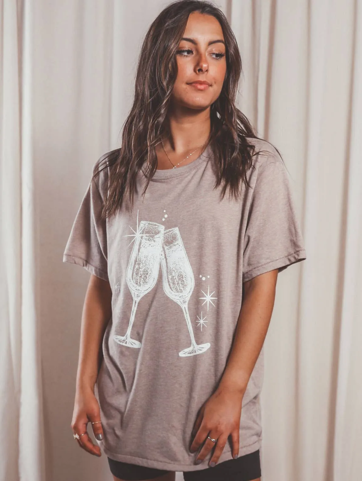 Toast w. Me Tee