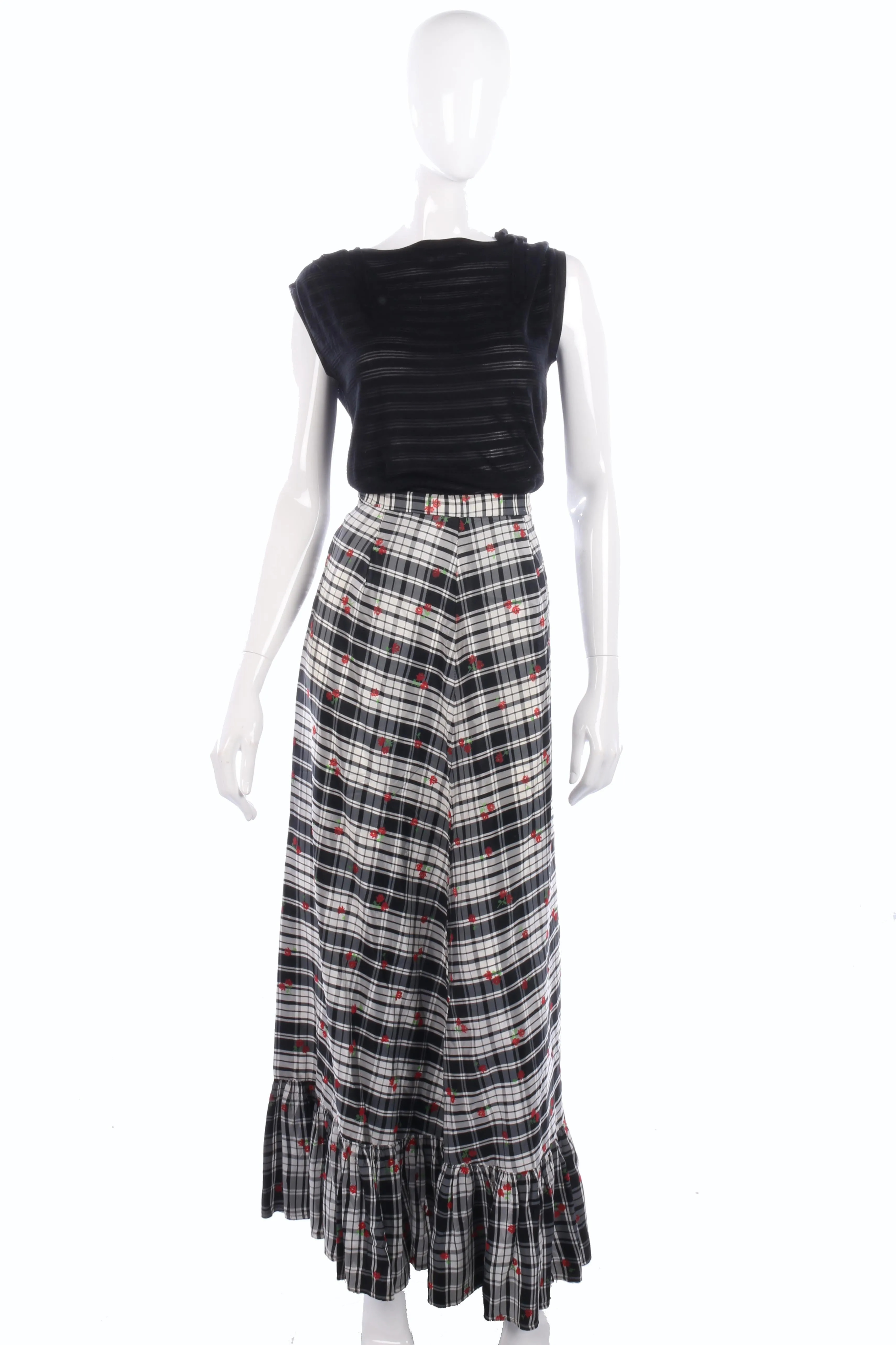 Vintage 1960's Dolly Rockers black and white checked skirt size S